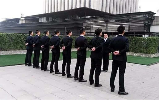 凉山州信贷风险化解：老司机告诉你如何用合法手段保障资金安全